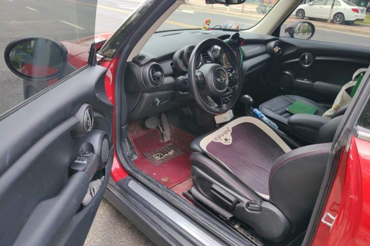 Used MINI 2016 1.5T COOPER Driver Seat