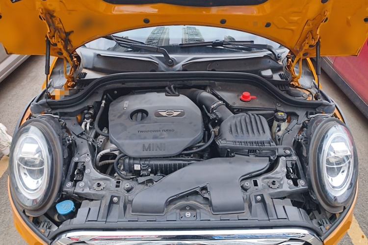 Used MINI 2016 1.5T COOPER Five-Door Edition Engine Bay