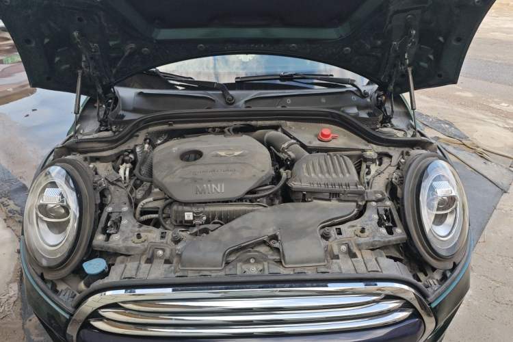Used MINI 2016 1.5T COOPER Engine Bay