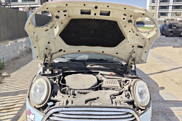 Used MINI 2016 1.5T COOPER Avant-Garde Engine Bay