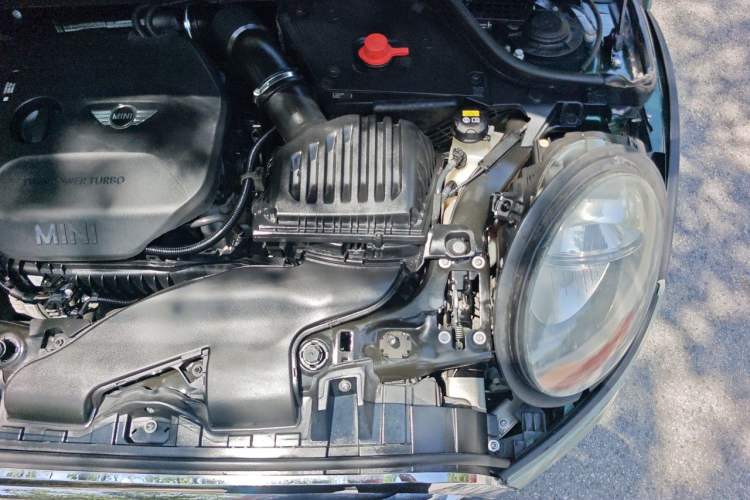 Used MINI 2016 1.2T ONE Pioneer Edition Engine Bay Left