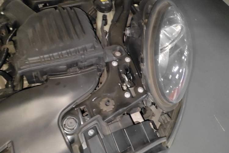 Used MINI 2016 1.5T COOPER Engine Bay Left