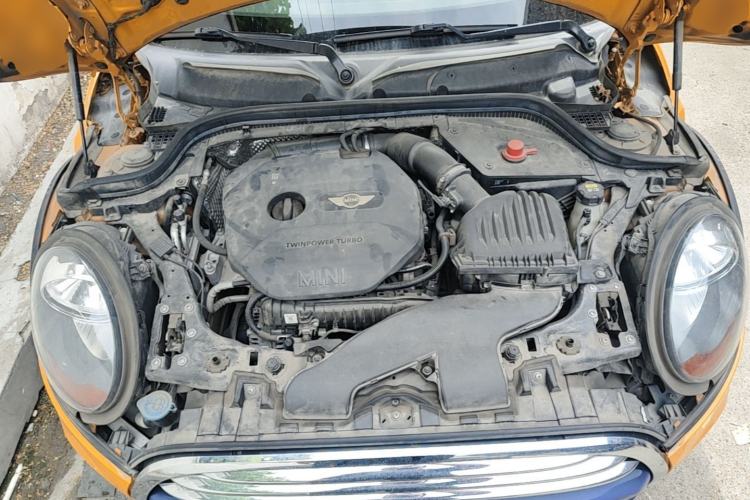 Used MINI 2016 1.5T COOPER Five-Door Edition Engine Bay