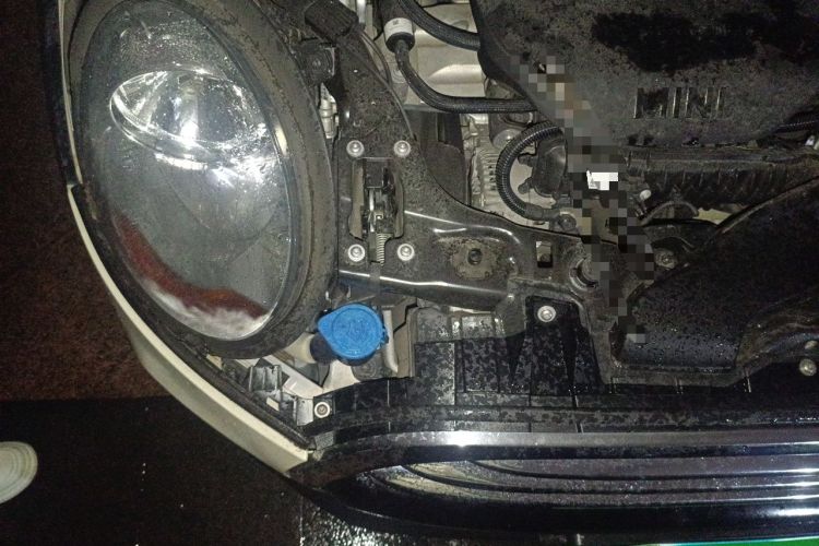 Used MINI 2016 1.5T COOPER Five-Door Edition Engine Bay Right