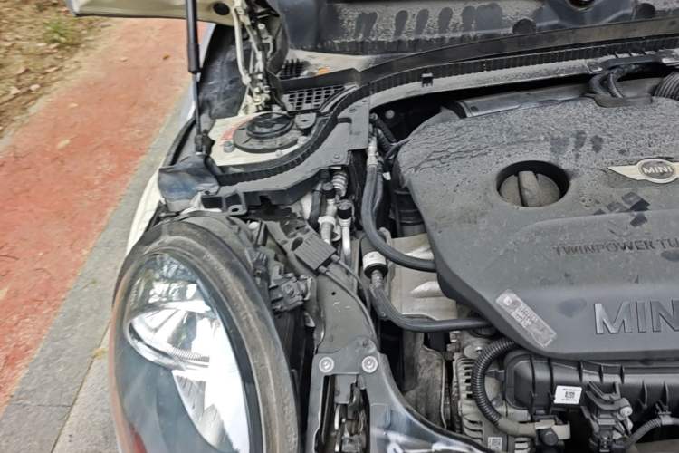Used MINI 2016 1.5T COOPER Engine Bay Right