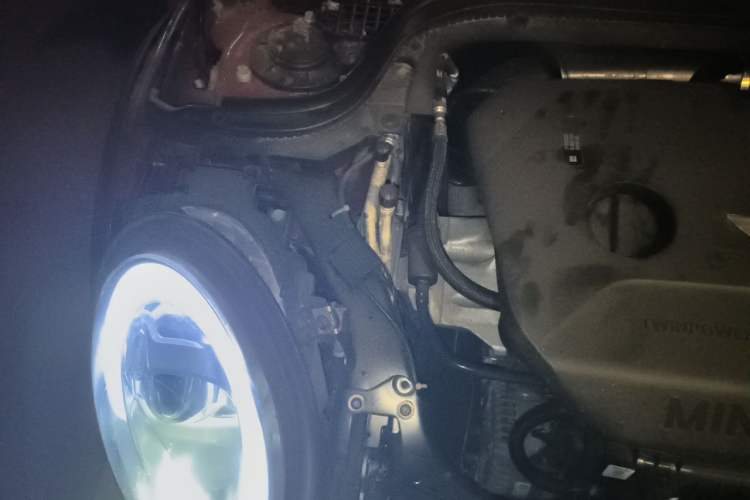 Used MINI 2016 1.5T COOPER Performance Edition Engine Bay Right