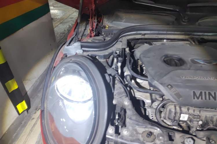 Used MINI 2016 1.5T COOPER Engine Bay Right