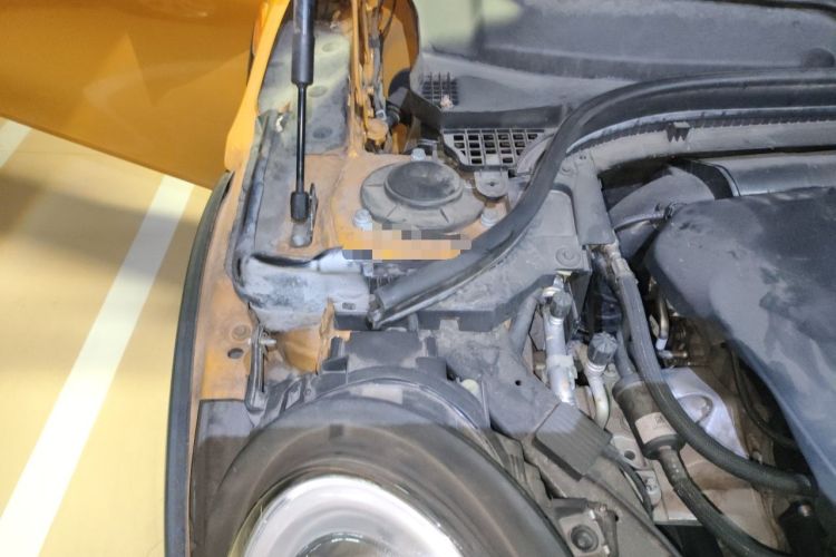 Used MINI 2016 1.5T COOPER Five-Door Edition Engine Bay Right