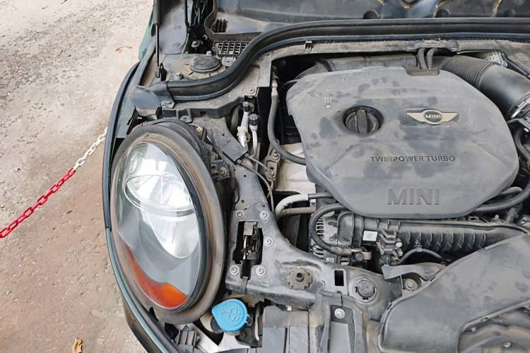 Used MINI 2016 1.5T COOPER Engine Bay Right