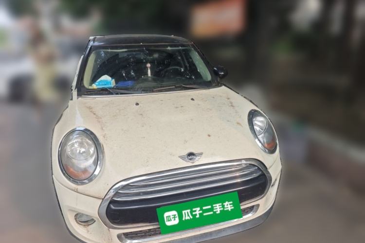 Used MINI 2016 1.5T COOPER Five-Door Edition Front