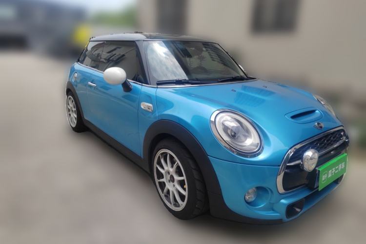Used MINI 2016 2.0T COOPER S Front Right 45 Deg