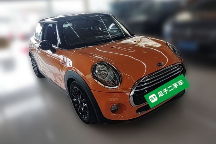 Used MINI 2016 1.5T COOPER Front Right 45 Deg