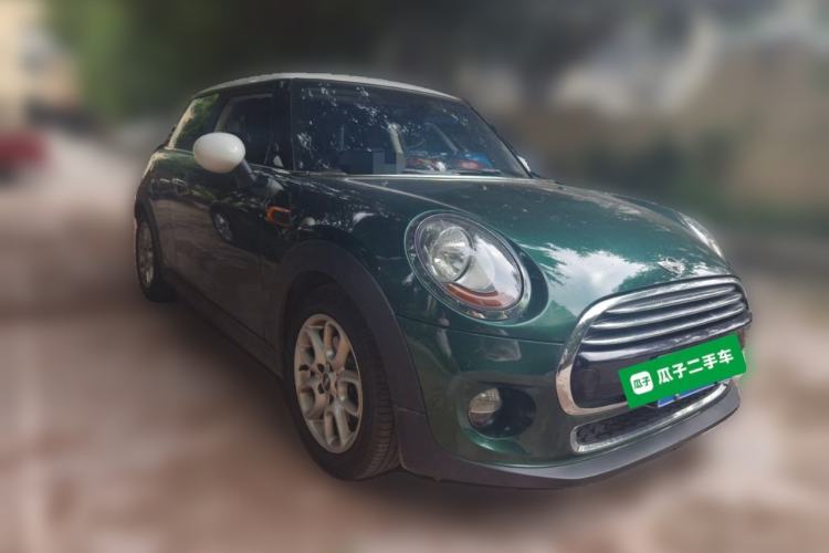 Used MINI 2016 1.5T COOPER Front Right 45 Deg
