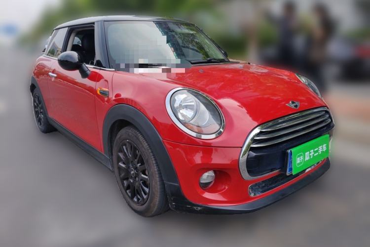 Used MINI 2016 1.5T COOPER Front Right 45 Deg