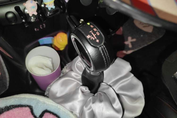 Used MINI 2016 1.5T COOPER Gear Lever