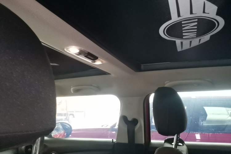 Used MINI 2016 1.5T COOPER Five-Door Edition Headliner