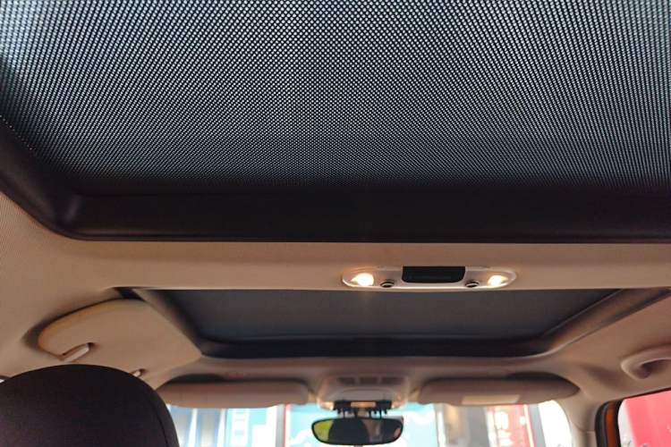 Used MINI 2016 1.5T COOPER Five-Door Edition Headliner