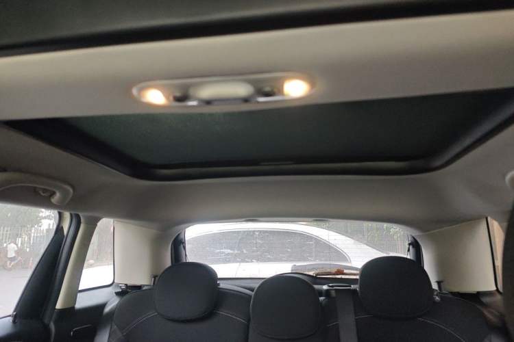 Used MINI 2016 1.5T COOPER Five-Door Edition Headliner