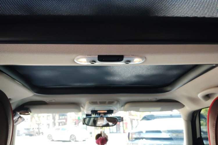Used MINI 2016 1.5T COOPER Five-Door Edition Headliner