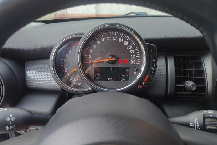 Used MINI 2016 1.5T COOPER Instrument Cluster