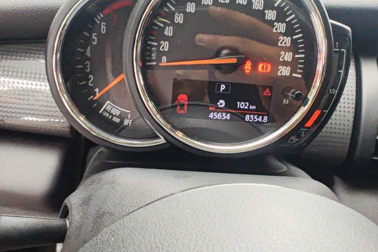 Used MINI 2016 1.5T COOPER Instrument Cluster