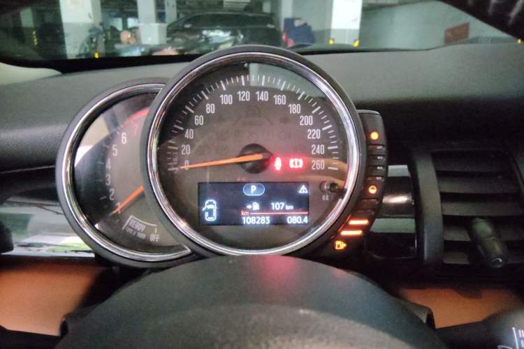 Used MINI 2016 1.5T COOPER SEVEN Instrument Cluster