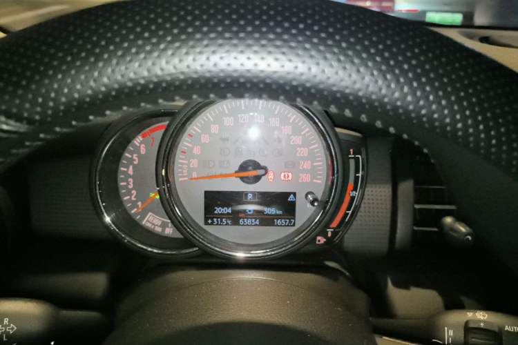 Used MINI 2016 1.5T COOPER Performance Edition Instrument Cluster
