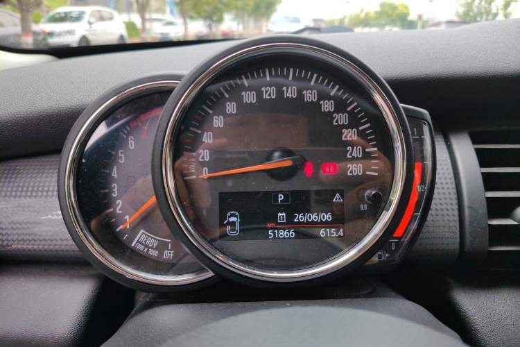 Used MINI 2016 1.5T COOPER Instrument Cluster