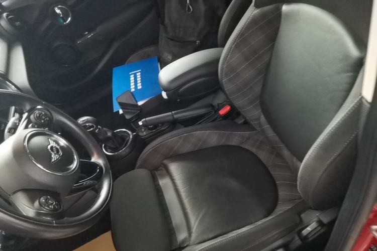 Used MINI 2016 1.5T COOPER Five-Door Edition Left Front Seat