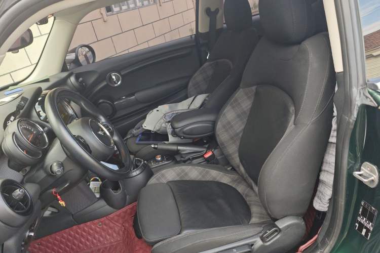 Used MINI 2016 1.5T COOPER Left Front Seat