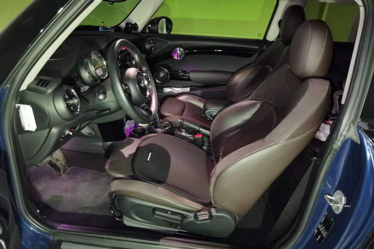 Used MINI 2016 2.0T COOPER S Pioneer Edition Left Front Seat