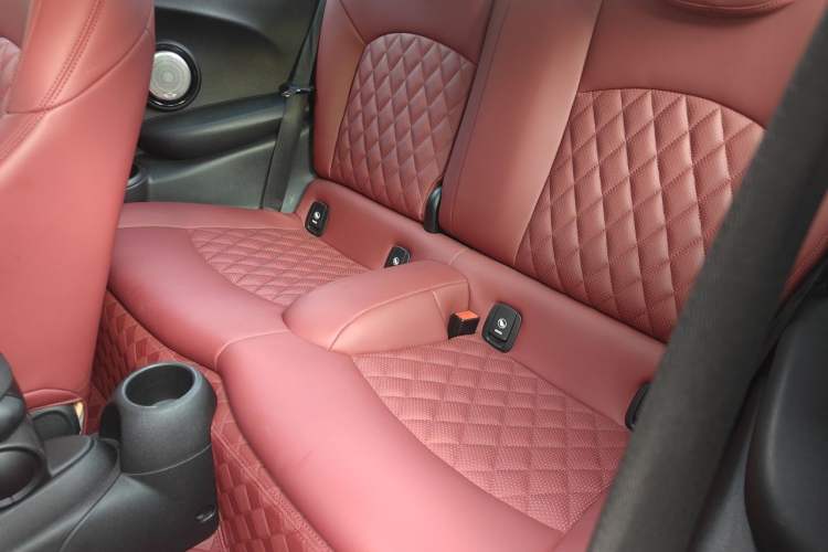 Used MINI 2016 1.5T COOPER Left Rear Seat