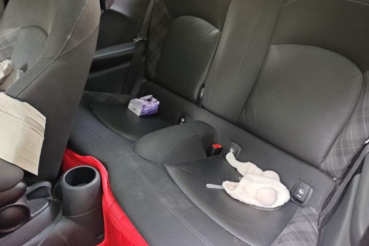 Used MINI 2016 1.5T COOPER Left Rear Seat
