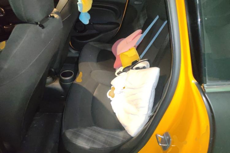 Used MINI 2016 1.5T COOPER Five-Door Edition Left Rear Seat