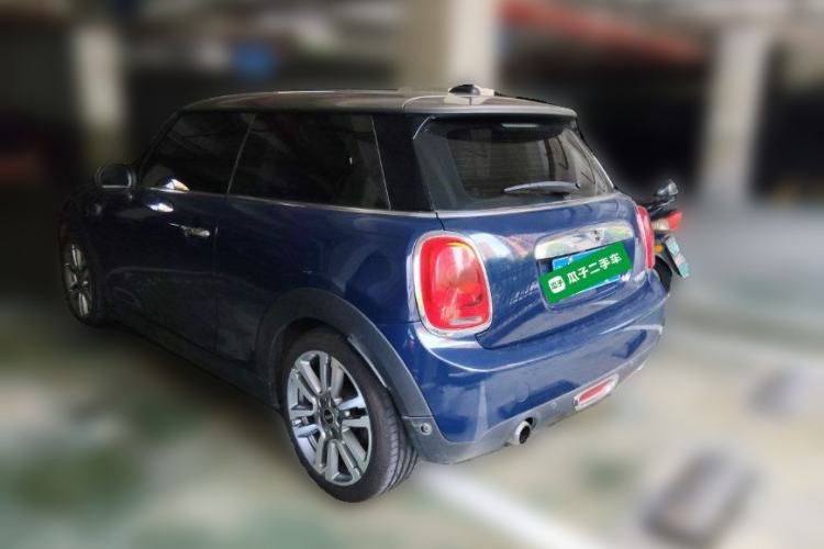 Used MINI 2016 1.5T COOPER SEVEN Rear Left 45 Deg