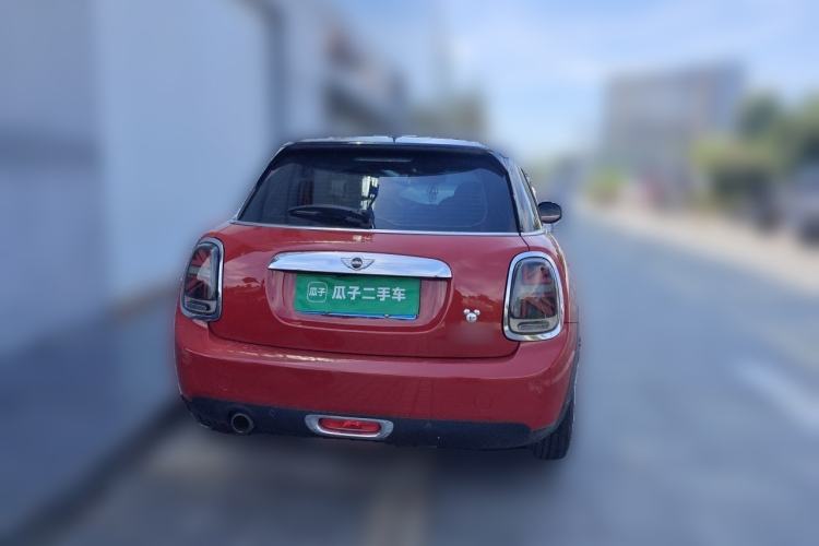 Used MINI 2016 1.5T COOPER Five-Door Edition Rear