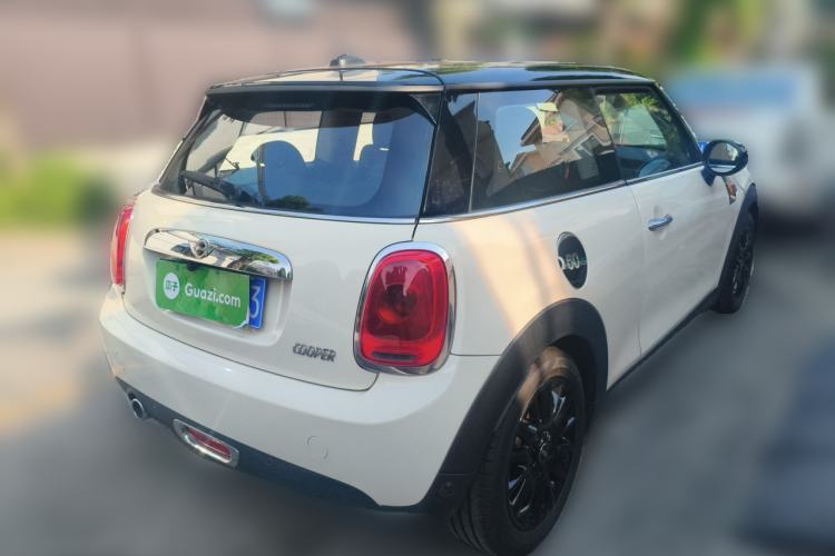 Used MINI 2016 1.5T COOPER Rear Right 45 Deg