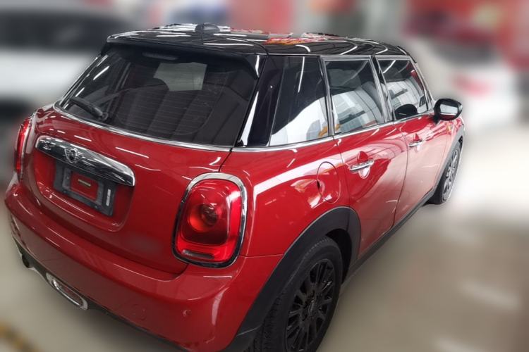 Used MINI 2016 1.5T COOPER Five-Door Edition Rear Right 45 Deg
