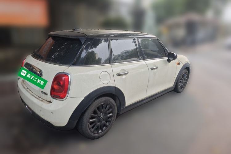 Used MINI 2016 1.5T COOPER Five-Door Edition Rear Right 45 Deg