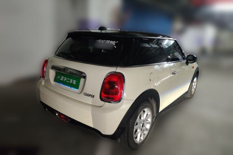 Used MINI 2016 1.5T COOPER Rear Right 45 Deg