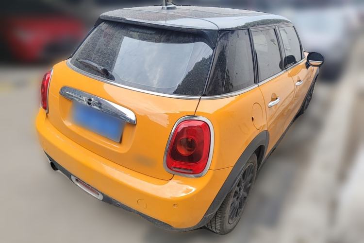 Used MINI 2016 1.5T COOPER Five-Door Edition Rear Right 45 Deg