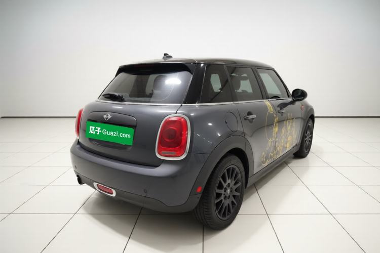Used MINI 2016 1.5T COOPER Five-Door Edition Rear Right 45 Deg