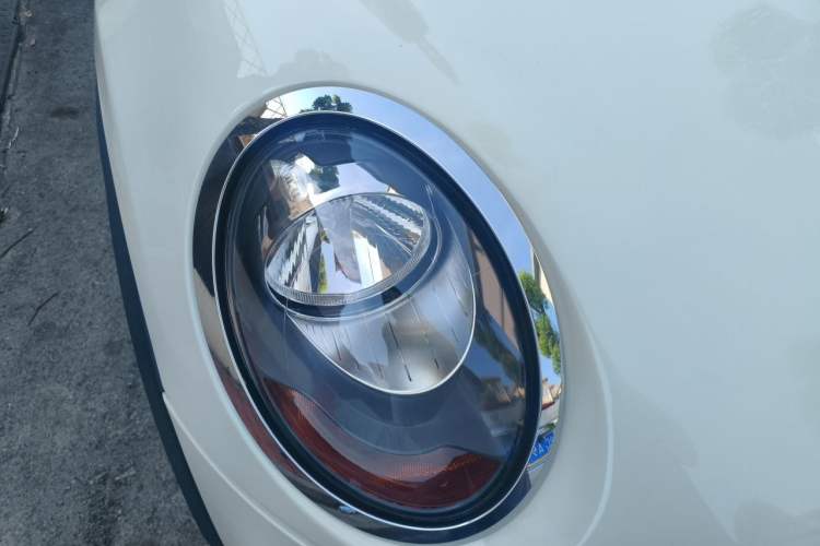 Used MINI 2016 1.5T COOPER Right Front Headlight