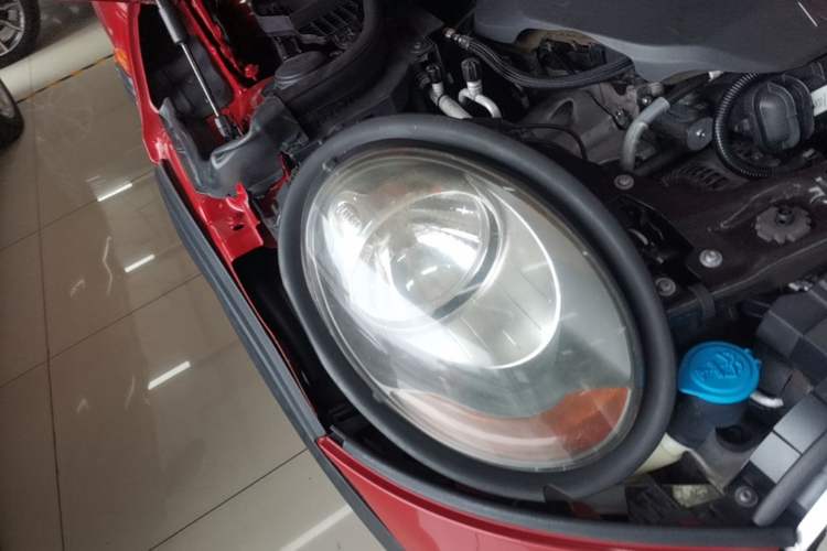 Used MINI 2016 1.5T COOPER Five-Door Edition Right Front Headlight