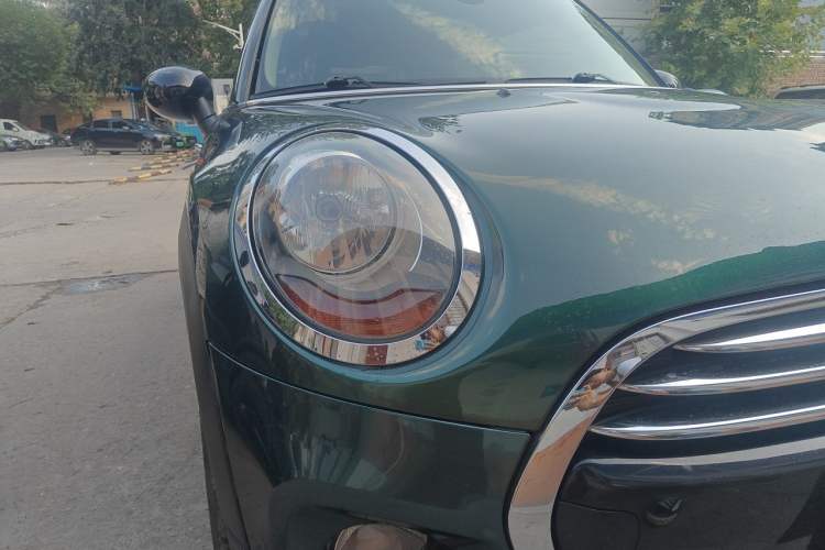 Used MINI 2016 1.5T COOPER Right Front Headlight