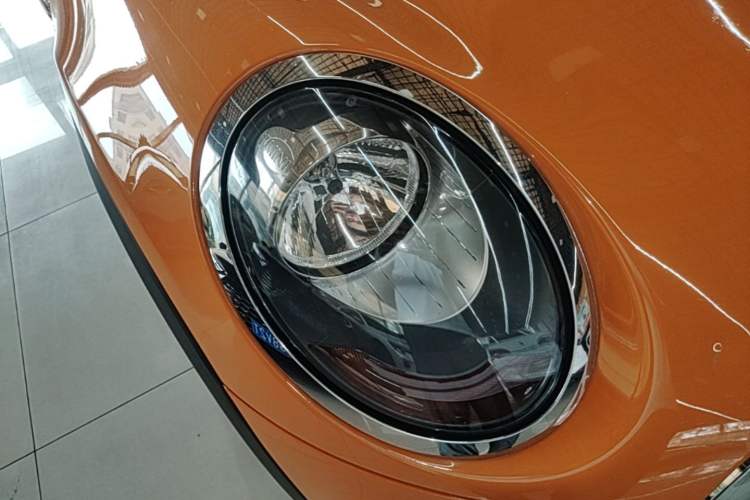 Used MINI 2016 1.5T COOPER Right Front Headlight