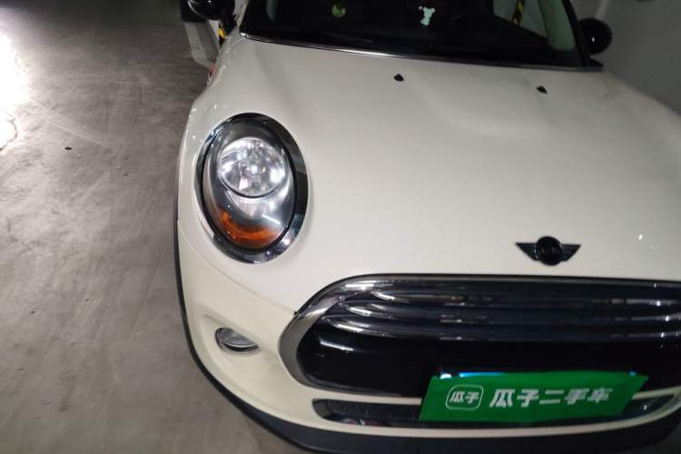Used MINI 2016 1.5T COOPER Right Front Headlight