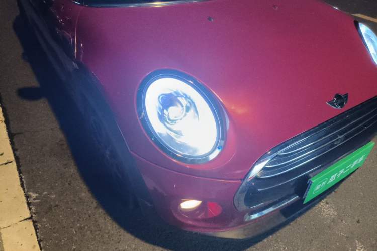 Used MINI 2016 1.5T COOPER Performance Edition Right Front Headlight