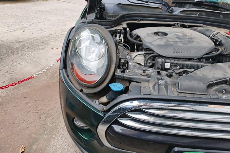 Used MINI 2016 1.5T COOPER Right Front Headlight