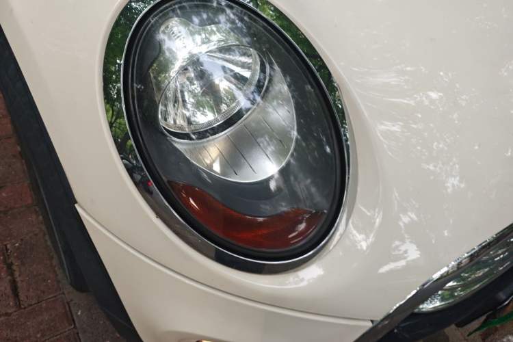 Used MINI 2016 1.5T COOPER Five-Door Edition Right Front Headlight